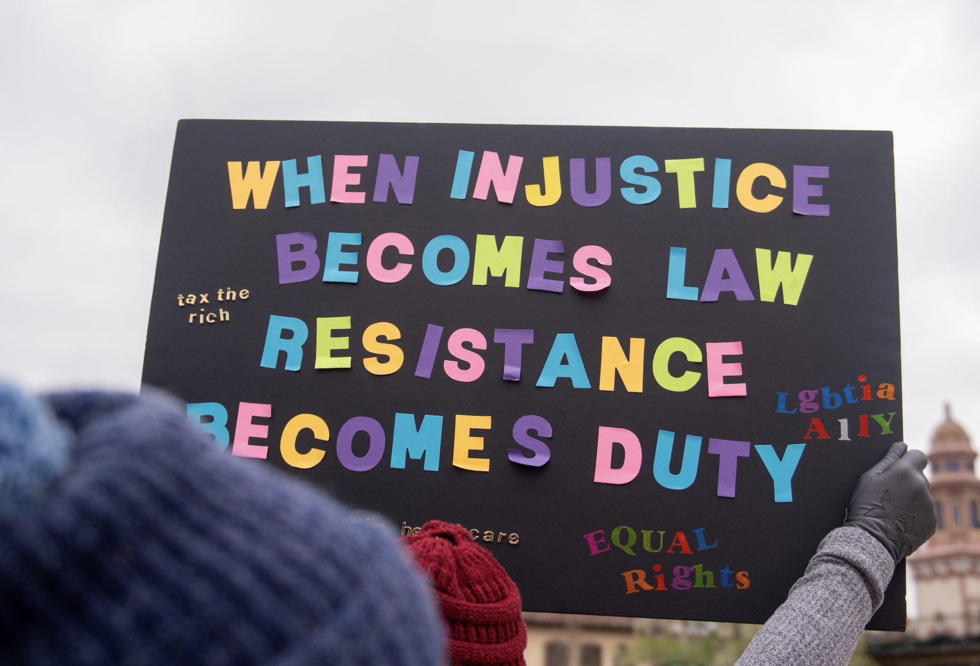APRIL 5 ANTI-TRUMP RALLY SPARKS  HUGE TURNOUT IN KCMO